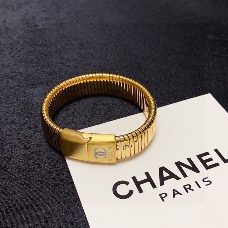 Ch**el bracelets